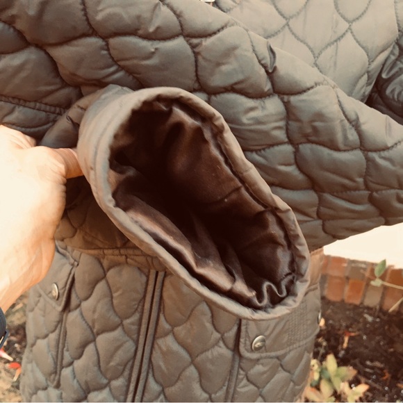 DKNY Active Women’s Brown Quilted Full Zip Coat/Jacket. Size M - Picture 6 of 12